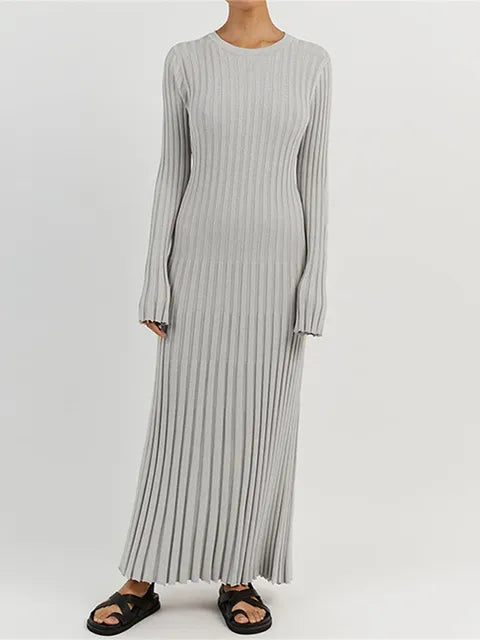 Long sleeved Knitted Maxi Dress